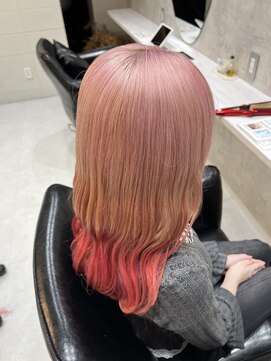髪屋 紬 ピンクカラー/ホワイトピンク/グラデーション/ハイトーン