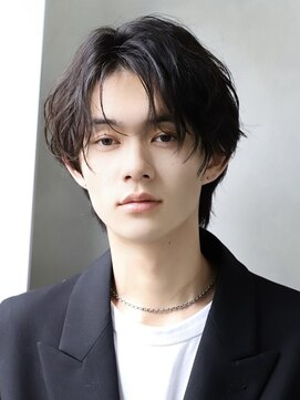 ルーシー 川越(LUCEY) ツイストスパイラルパーマ波巻きパーマメンズカットメンズパーマ