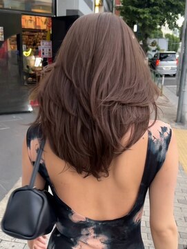 ヨロ 渋谷(YOLO) 韓国ヘアーハッシュカットレイヤーカットハイライトカラー