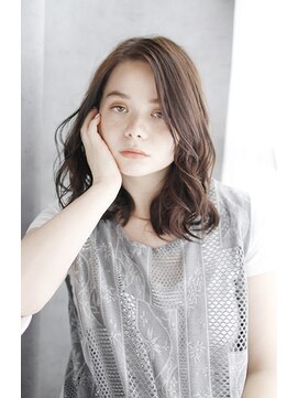 ティエル 町田店(tiel) 【町田】ゆるふわウェーブミディ