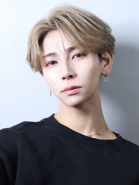 リップス 千葉annex(LIPPS) ハイトーンフェザーショート