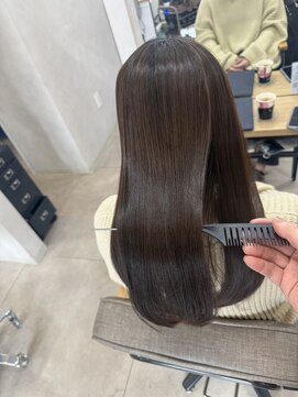 エモ(emo) プラチナ縮毛矯正