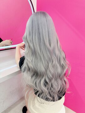 ロサ ファイブヘアー(Rosa..5Hair) 大優勝！可愛さ間違いなしホワイトシルバー！