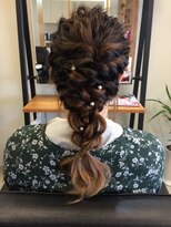 ヘアーサロン ツミキ(HAIR SALON TSUMiKi)&nbsp;三つ編みヘアセット