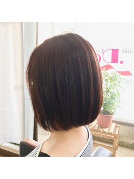 ビーファーストディーキュー(Bee 1st.Dq) .