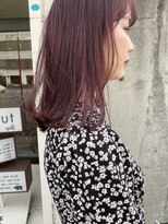 ロプート(Loput) チェリーピンク×ミディアムヘア