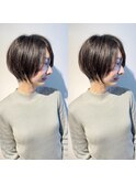 20代30代40代大人可愛い小顔丸み前下がりショート川崎