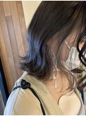 インナーカラーイヤリングカラーグレージュ透明感外ハネボブ
