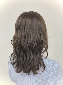 ニコ(NICCO) クリーミィーアッシュ