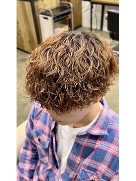 エルオム(EL.HOMME) 波巻きクリームパーマ