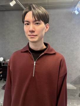 イトシテ メンズヘア　ナチュラルサイドパート　【鎌田　隆雅】