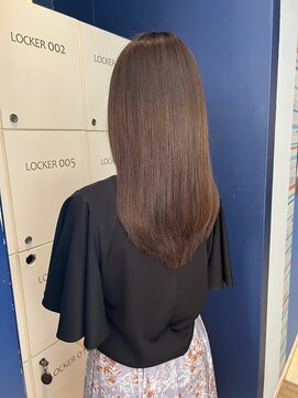 コワファースト 大分(COIFF1RST) 艶髪ナチュラルカラー