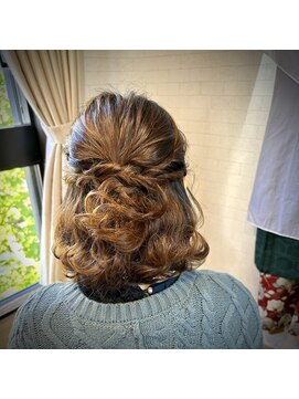 リスタリスタ(Restaresta) ハーフアップ