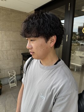 髪屋 紬 メンズ/メンズパーマ/メンズカット/波巻きパーマ