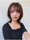 顔周りの似合わせカットとコーラルピンクカラーが可愛い