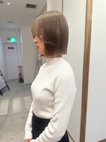 パーク(PARK) ハイトーン×切りっぱなしボブ