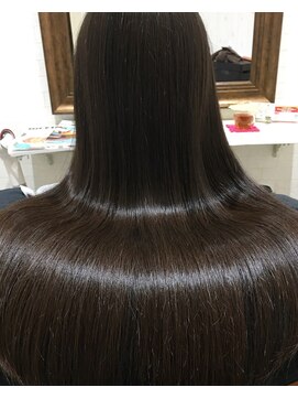 ツムグ(tumugu) 髪質改善ストレートで叶う圧倒的なうるつやロング
