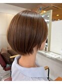 ナチュラルショートまとまるショートボブ