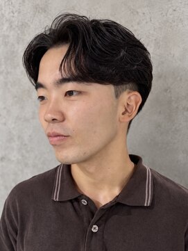 ハイプ マン 藤沢(HYPE MAN) フェザーパーマ毛流れパーマセンターパートニュアンス藤沢
