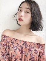 ルティア(Lutia) ゆるふわ 切りっぱなしボブ 暗髪