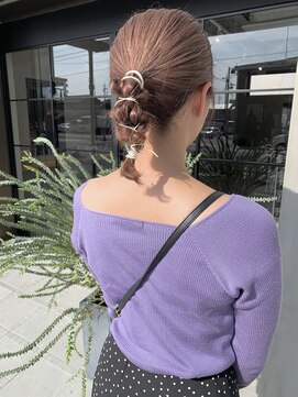 ニキータ(Nikiita) ねじねじarrange