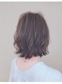 外ハネ&アッシュ♪大人可愛い20代30代40代前下がりショートボブ