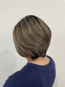 フォーディー(for D) Hair Salon for D × バレイヤージュショート