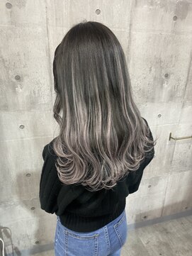 ミラク 町田(MIRAC) 地毛が暗くても大丈夫!!ハイライトエクステ SHURI