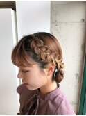 編み込みヘア