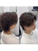 センターパートウルフ