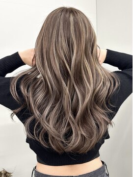 リリット(ReLit) くすみベージュマロンベージュホワイトブロンド細めハイライト