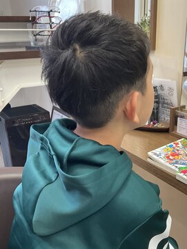 コアフィールフィス(COIFFURE fils) 【見附 今町】キッズカット 学生カット ショートアップバング