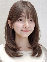 ヨリ サッポロ 札幌大通(yori SAPPORO)&nbsp;似合わせカット30代40代50代ショートボブくびれレイヤーカット