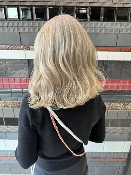 ホワイトブロンド