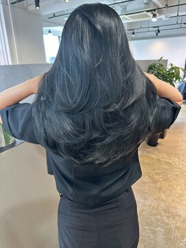 メリー オオサカ(Merly Osaka) 海外レイヤーカット/似合わせカット