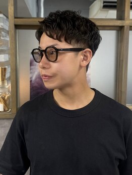 ナナシ(nanac)の写真/【メンズカット+ヘッドスパ¥6500】五反田駅から徒歩4分でアクセス抜群!22時まで営業だから仕事帰りにも◎