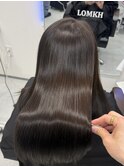小顔ロングレイヤーカット顔周り春ピンクカラー透明感カラー