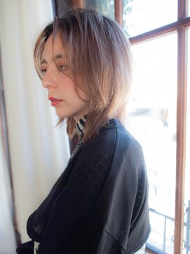 ヘアアンドリラクゼーション シャッセ(Hair&Relaxation SASE) 外ハネレイヤースタイル