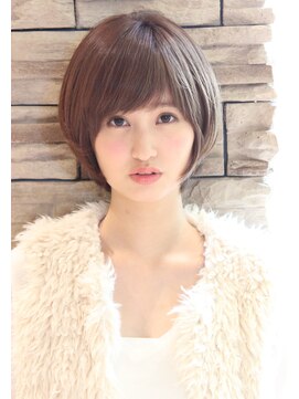 レウナ 外苑前(Reuna) 大人女子グレージュ・ノームコアボブ