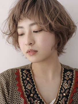 バローチェ(Barouche) 【Barouche/中島綾子】　ショートボブ　堀江