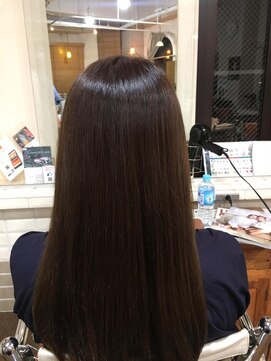 ウィル ボッサ 御茶ノ水 神保町(WILL bossa) 艶髪ストレート