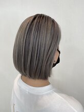 ヘアアンドメイク アール(hair＆make R) ハイライトプラチナグレージュ