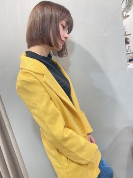 ヴィンス(vince) 艶カラーとまとまるミニボブ♪