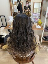 ロカット サロン(Roquat Salon)&nbsp;キッズダンスハーフアップアレンジ【ヘアセット　立川/立川南】