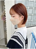オレンジショートボブ_インナーホワイトカラー