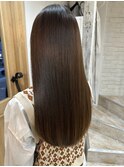 【美髪ストレートヘア】