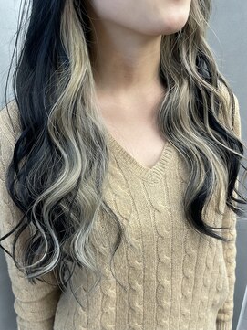 ファイブバイジエクト 堀江(FIVE by The Ect) インナーカラー　イヤリングカラー　ベージュカラー