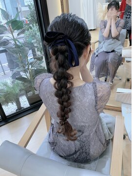 シャーマン(SHERMAN) ミドルポニー編み下ろしアレンジ♪