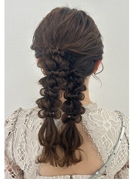 ヘアセットサロン サロンエイミー(salon aemii) ふわふわツインの編みおろし