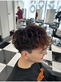 スパイラルマッシュ(刈り上げツーブロック黒髪パーマ)